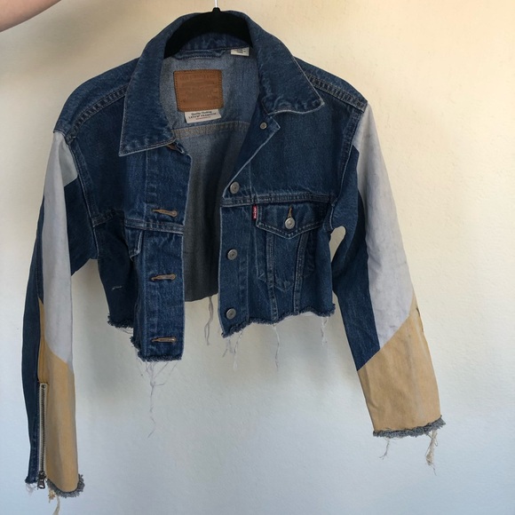 Vintage Levi’s cropped jean jacket - Picture 6 of 7